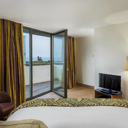Hotel Scarlet 4*